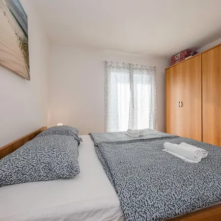 Guest house Marija Kampor