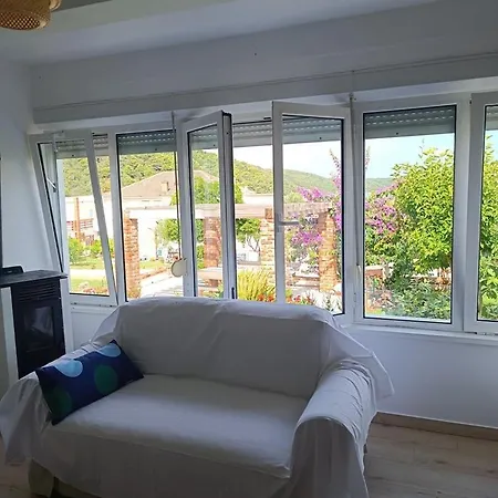 Guest house Marija 3*
