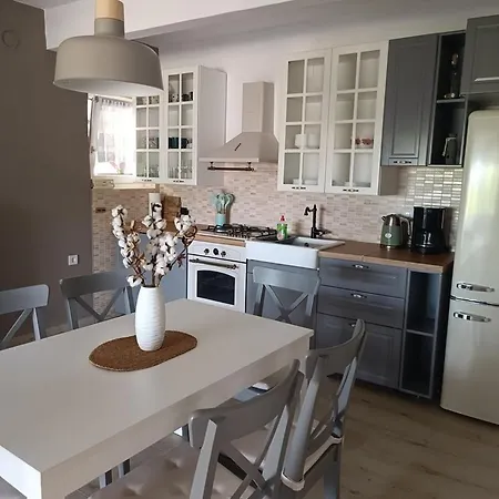 Marija Guest house 3*